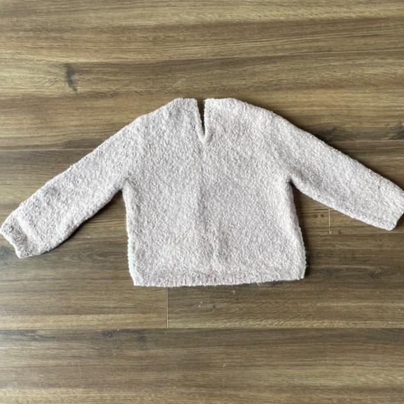 5/$20 Cute bunny sweater 18M - Picture 2 of 3